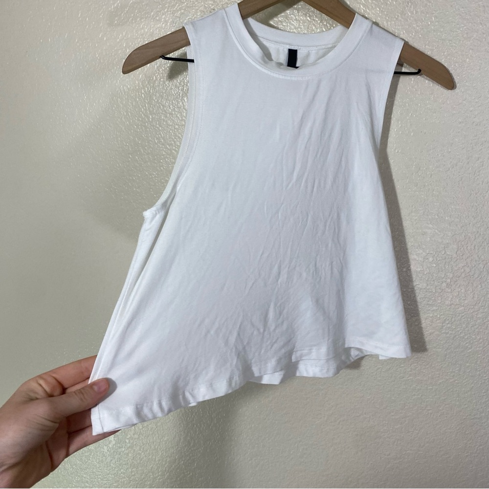 Carbon38 Women’s Crop Muscle Tank Top Athletic White Sz Small - Picture 3 of 5
